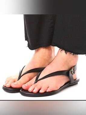 Tory Burch Minnie Travel Thong Convertible Sandal Black Size 8